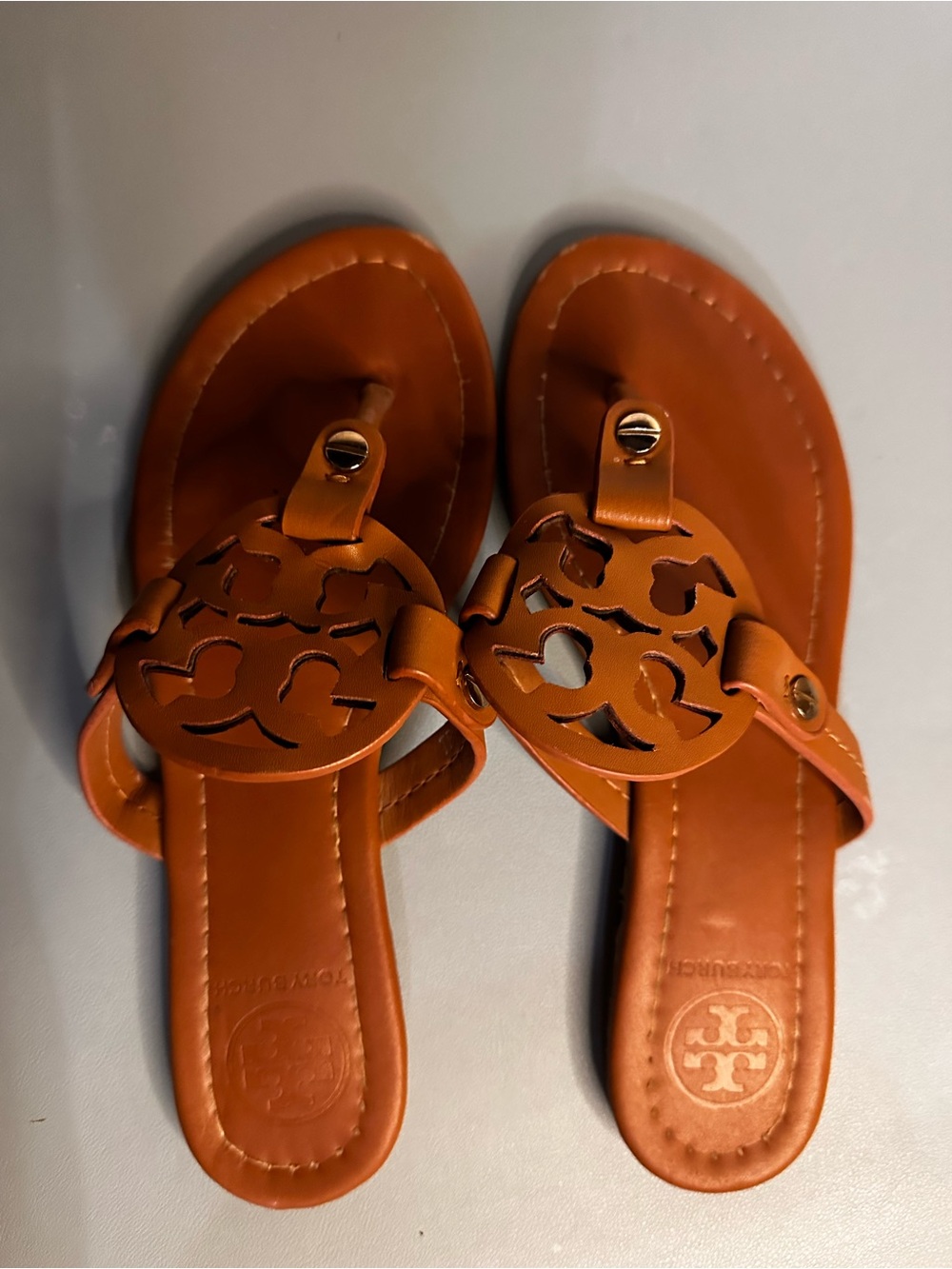 Tory Burch Orange Leather Logo Cutout Toe-Post Sandals